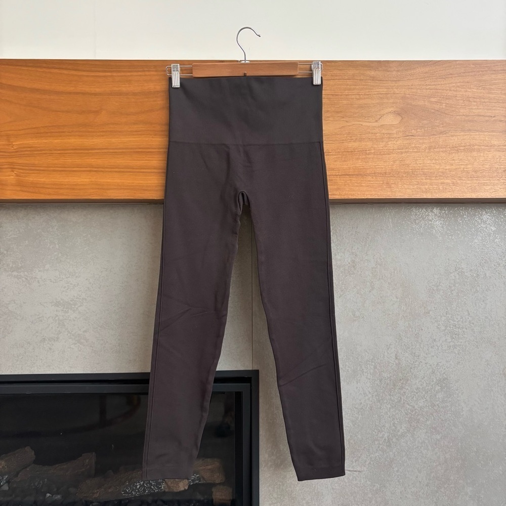 SPANX Seamless Leggings, Size L